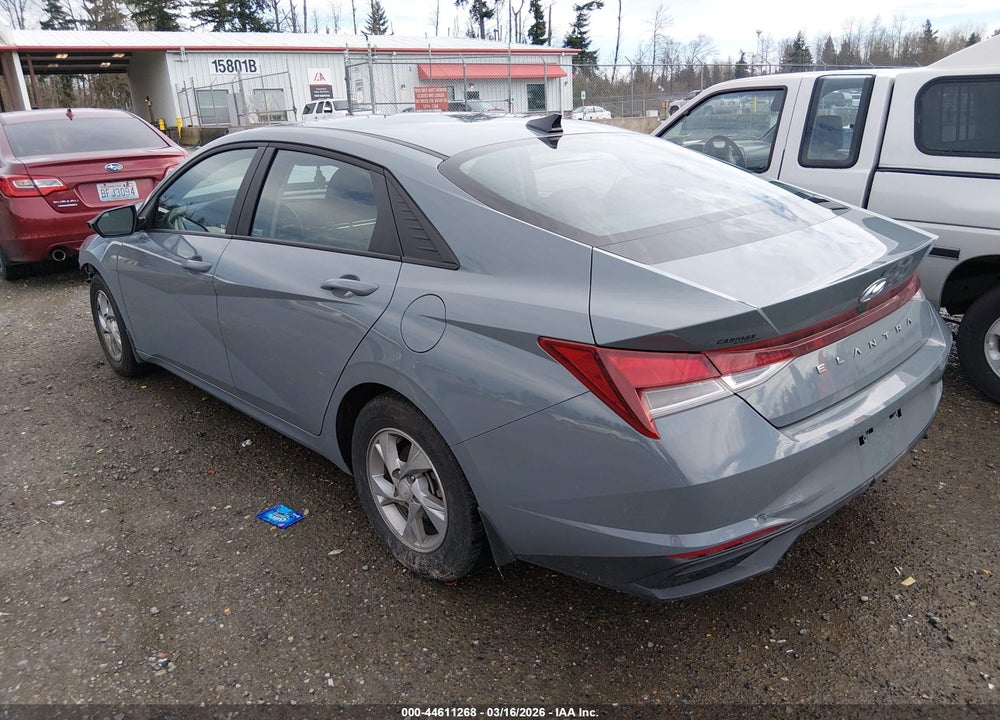 2022 HYUNDAI ELANTRA SE VIN: KMHLL4AG2NU325123