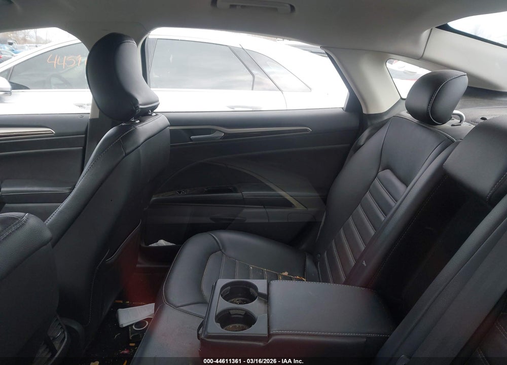 2016 FORD FUSION SE VIN: 3FA6P0HD9GR354001