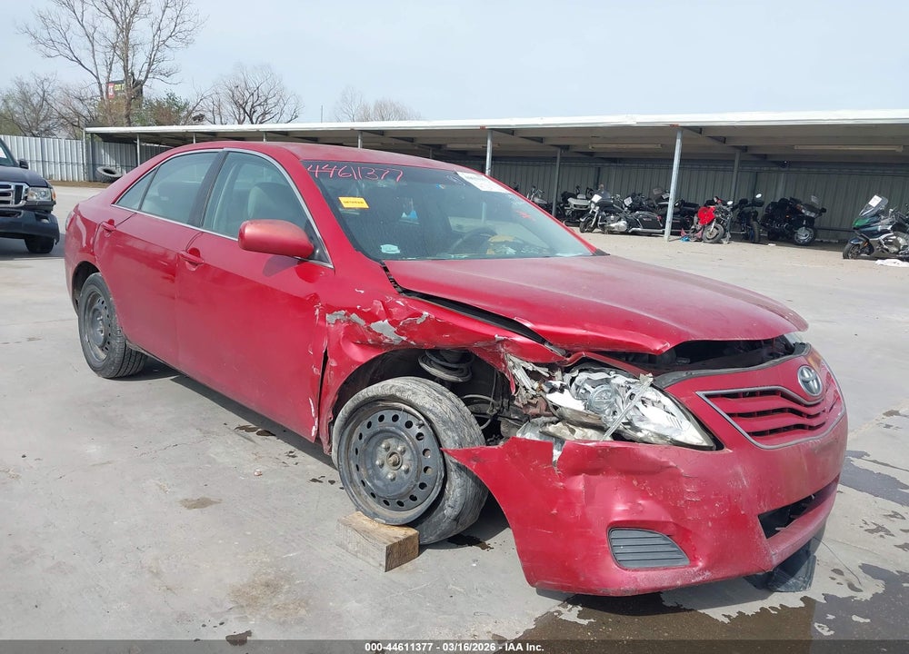 2011 TOYOTA CAMRY LE VIN: 4T1BF3EK9BU737692