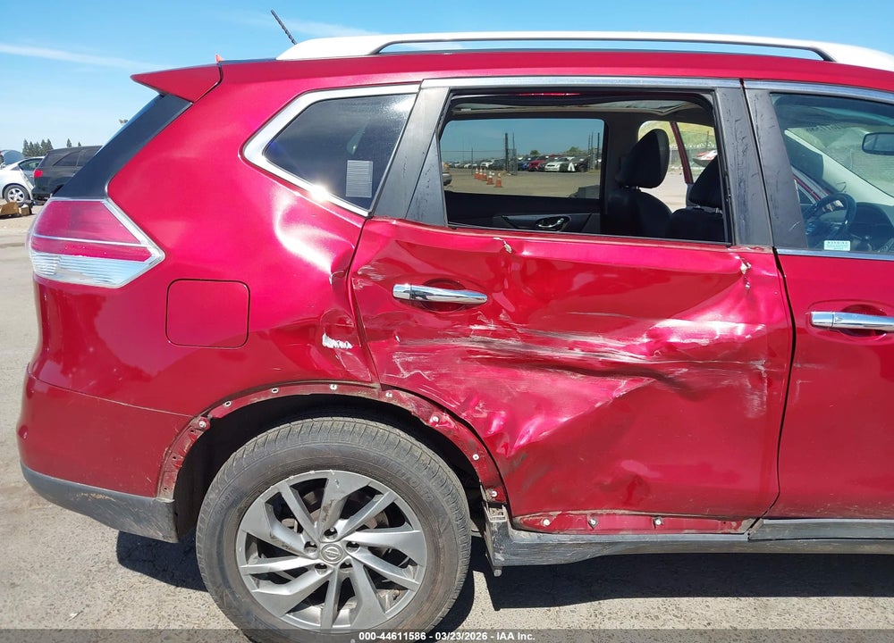 2015 NISSAN ROGUE S/SL/SV VIN: 5N1AT2MV5FC829520