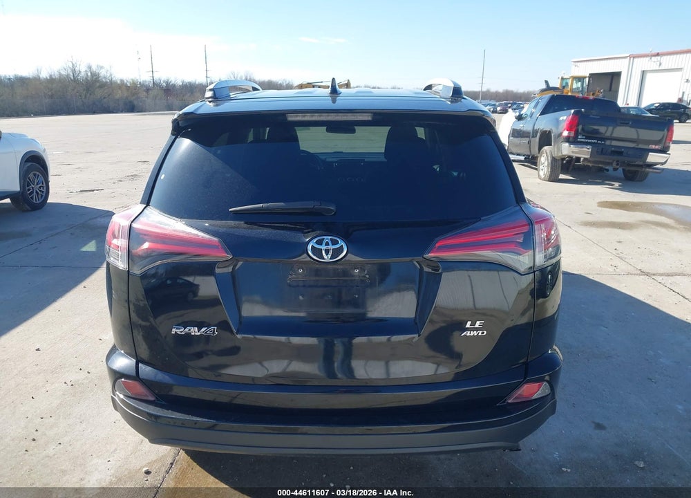 2016 TOYOTA RAV4 LE VIN: 2T3BFREV5GW526551