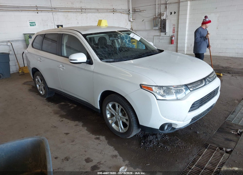 2014 MITSUBISHI OUTLANDER SE VIN: JA4AZ3A3XEZ014487