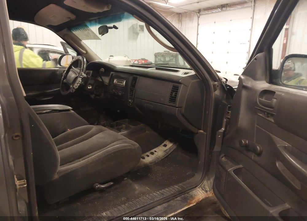 2002 DODGE DAKOTA VIN: 1B7GG16X72S689000