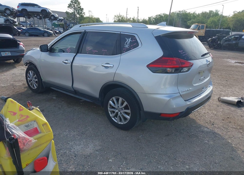 2017 NISSAN ROGUE SV VIN: JN8AT2MT0HW145743