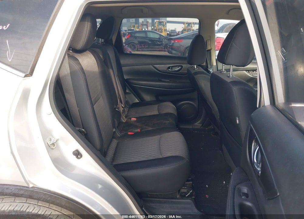 2017 NISSAN ROGUE SV VIN: JN8AT2MT0HW145743