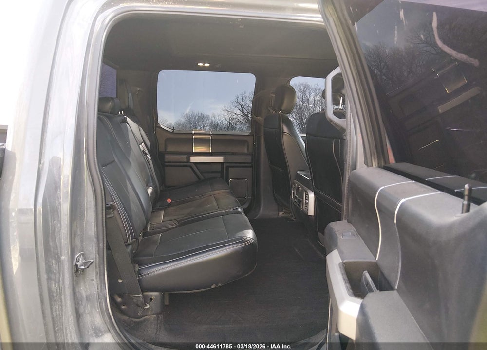 2018 FORD F-150 LARIAT VIN: 1FTEW1EG0JFC01055