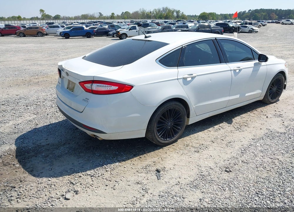 2014 FORD FUSION SE VIN: 3FA6P0HD5ER335278