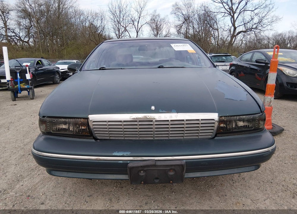 1996 CHEVROLET CAPRICE CLASSIC VIN: 1G1BL52W2TR157844