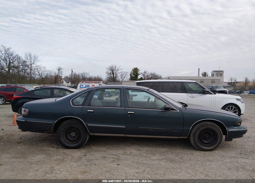 1996 CHEVROLET CAPRICE CLASSIC VIN: 1G1BL52W2TR157844