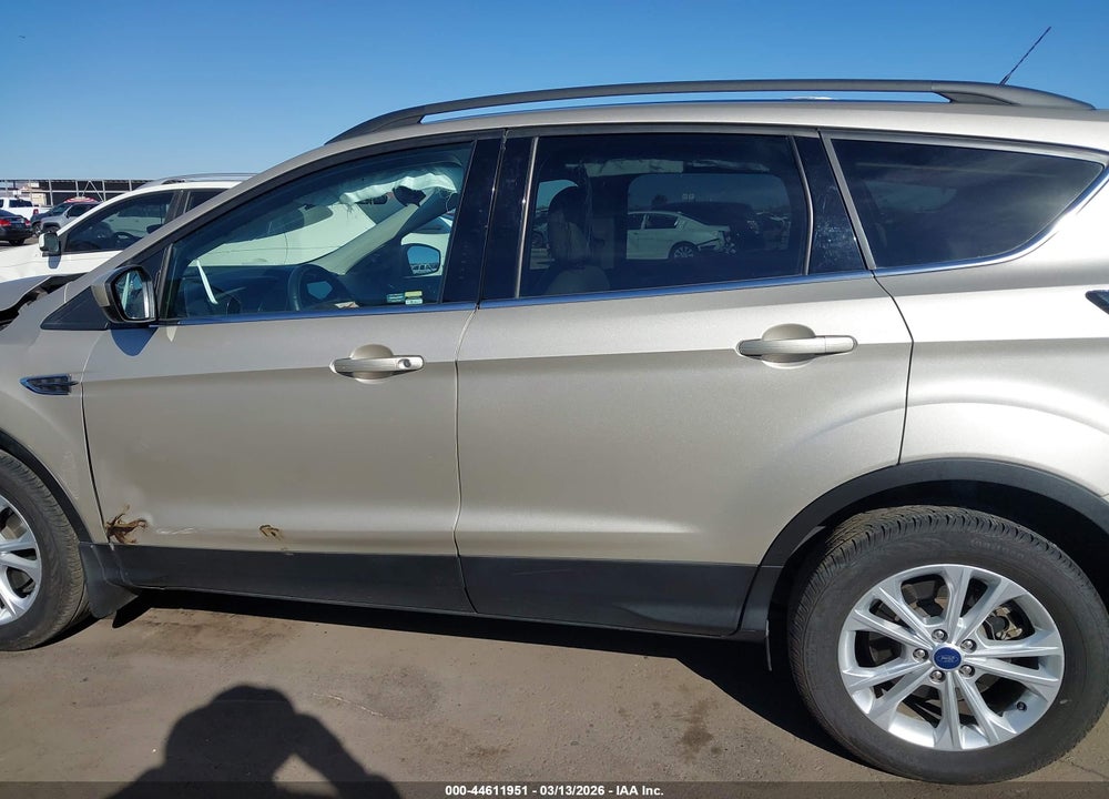 2018 FORD ESCAPE SEL VIN: 1FMCU0HD1JUB85626