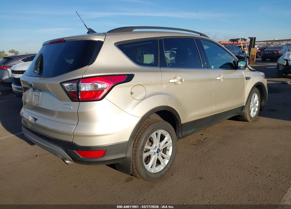 2018 FORD ESCAPE SEL VIN: 1FMCU0HD1JUB85626