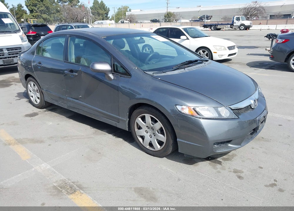 2010 HONDA CIVIC LX VIN: 2HGFA1F5XAH307254