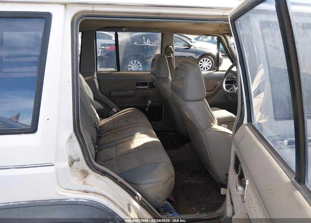 1989 JEEP CHEROKEE LAREDO VIN: 1J4FJ58L9KL430303