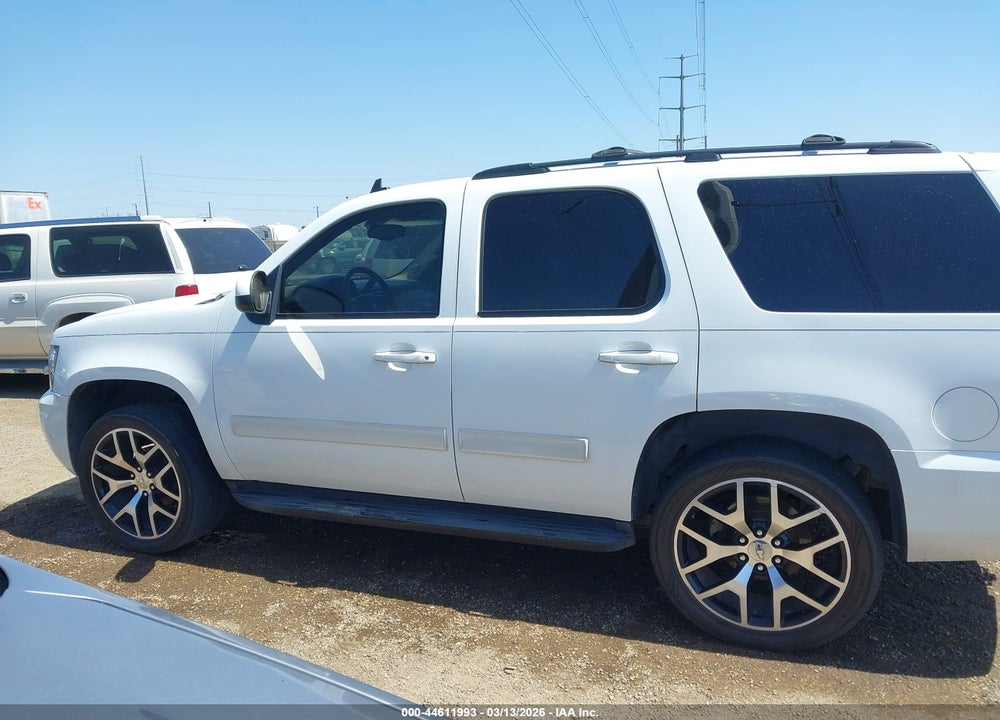 2010 CHEVROLET TAHOE LT VIN: 1GNUCBE08AR166414