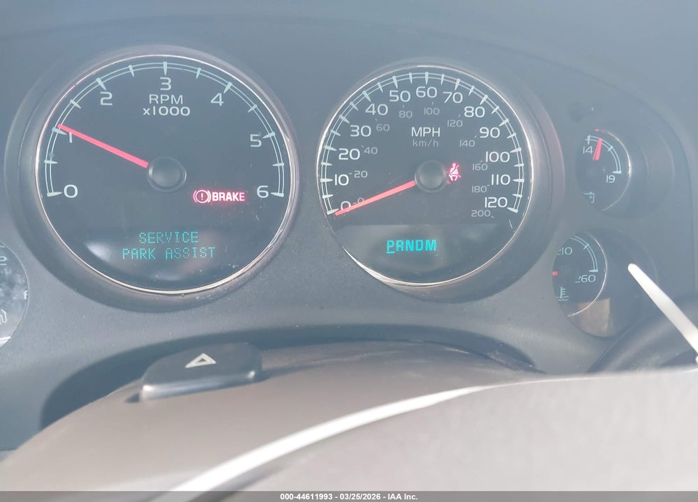 2010 CHEVROLET TAHOE LT VIN: 1GNUCBE08AR166414