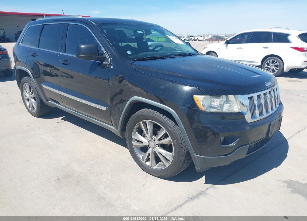 2013 JEEP GRAND CHEROKEE LAREDO VIN: 1C4RJEAT7DC564386