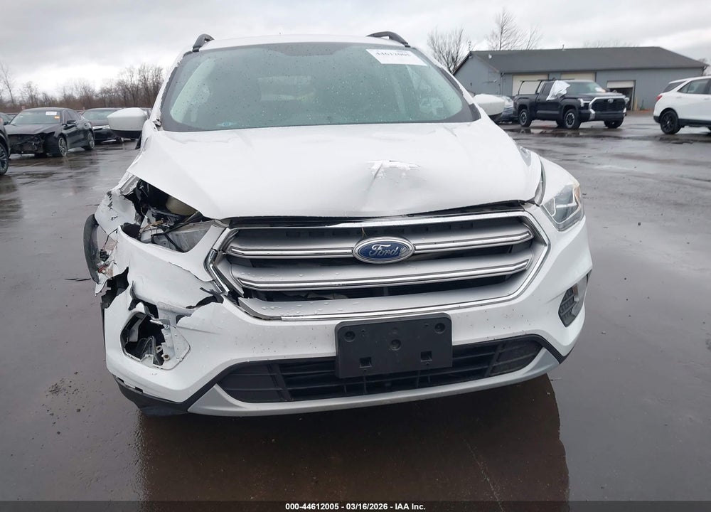 2017 FORD ESCAPE SE VIN: 1FMCU9GD5HUE44571