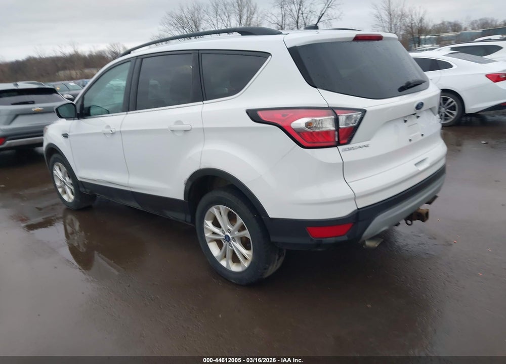 2017 FORD ESCAPE SE VIN: 1FMCU9GD5HUE44571