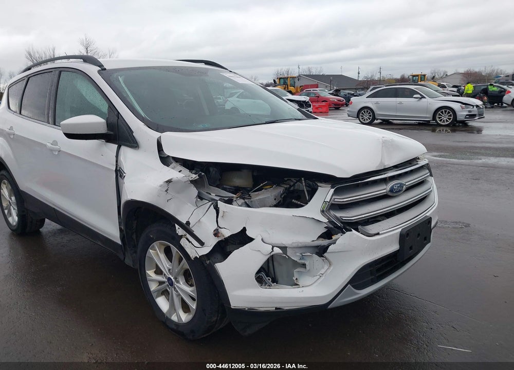 2017 FORD ESCAPE SE VIN: 1FMCU9GD5HUE44571