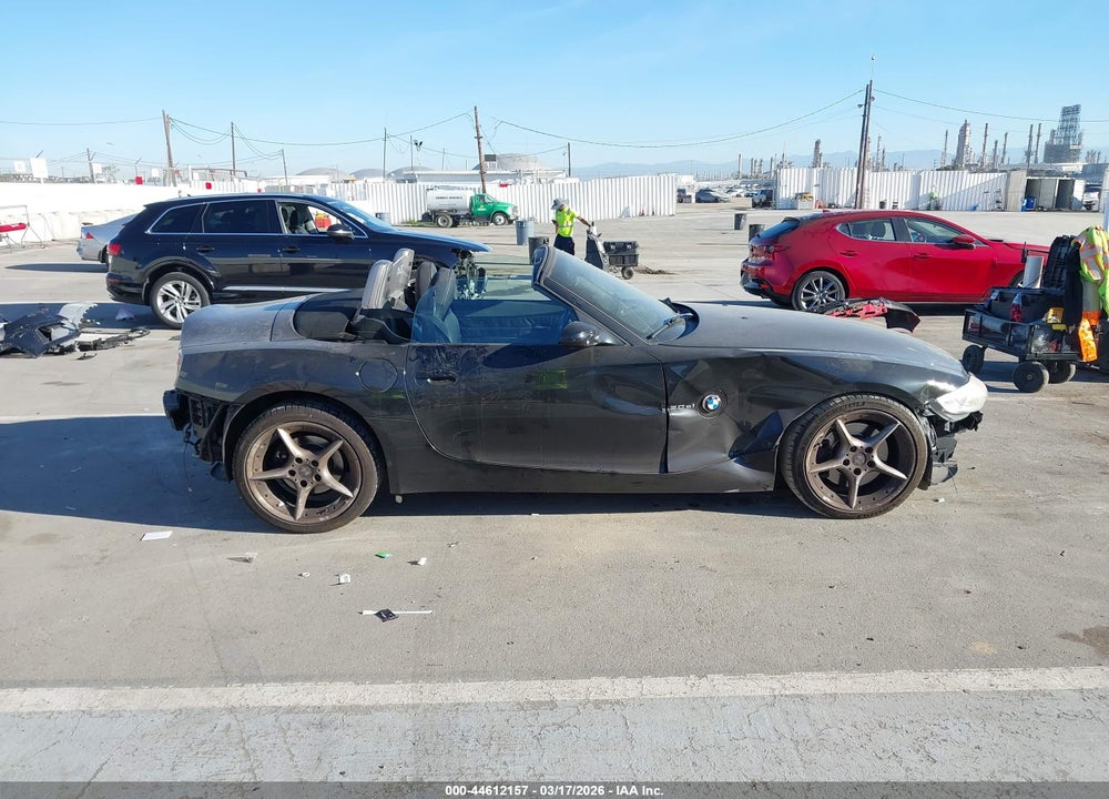 2006 BMW Z4 3.0SI VIN: 4USBU53586LX00660