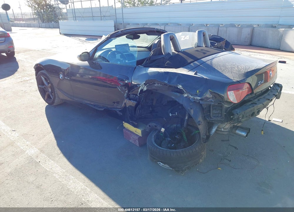 2006 BMW Z4 3.0SI VIN: 4USBU53586LX00660