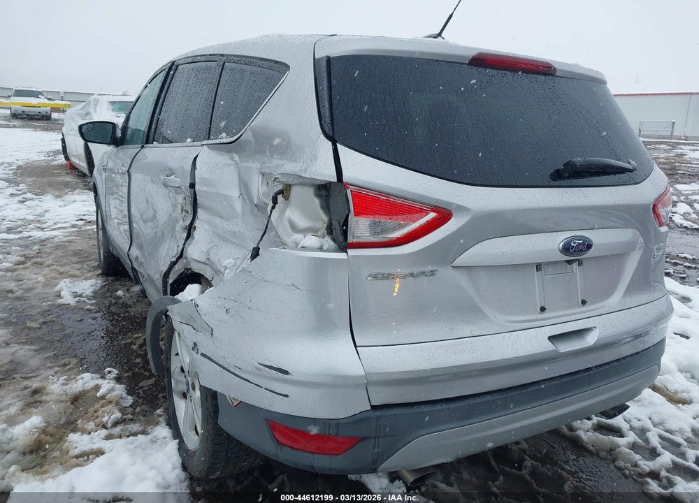 2016 FORD ESCAPE SE VIN: 1FMCU9GX0GUC81272