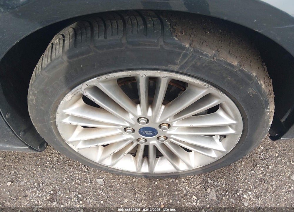 2015 FORD FUSION SE VIN: 3FA6P0HD5FR250748