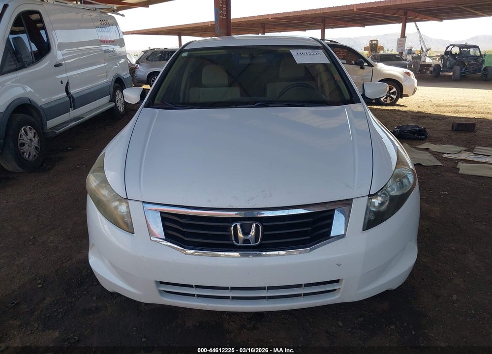 2010 HONDA ACCORD 2.4 LX VIN: 1HGCP2F31AA154655