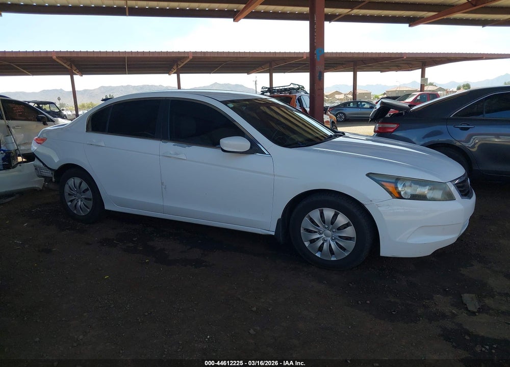 2010 HONDA ACCORD 2.4 LX VIN: 1HGCP2F31AA154655