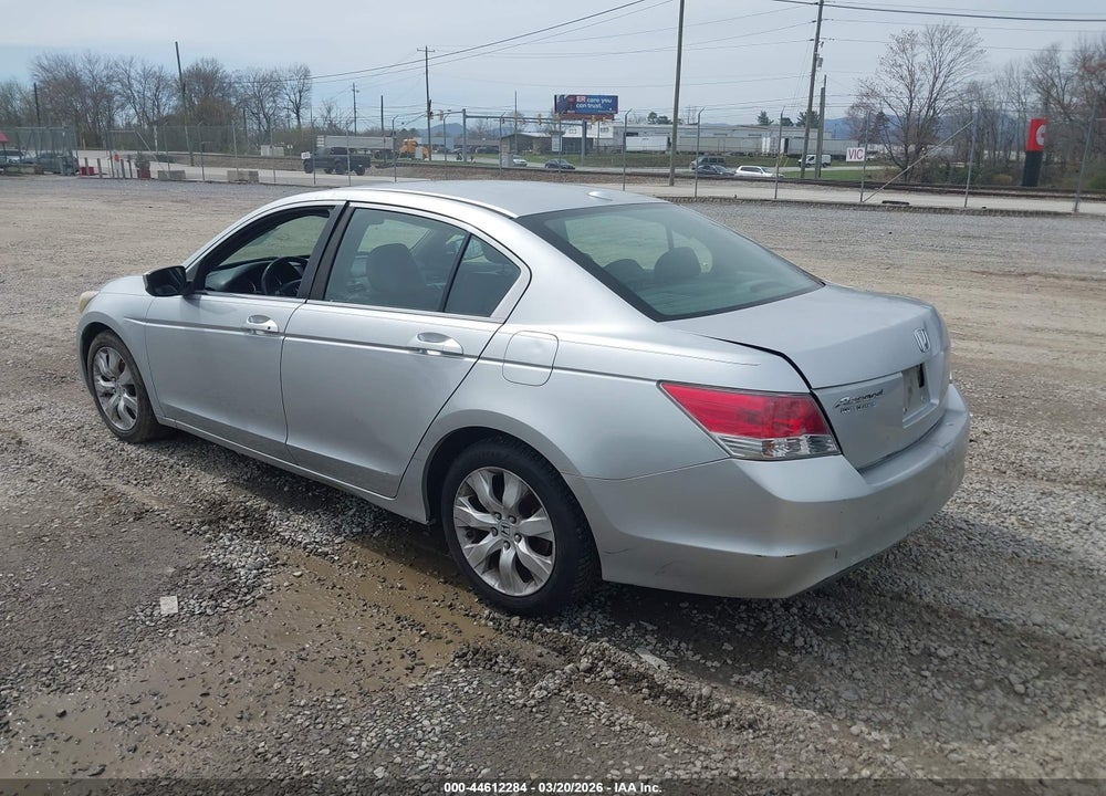 2008 HONDA ACCORD 2.4 EX-L VIN: 1HGCP26808A076827