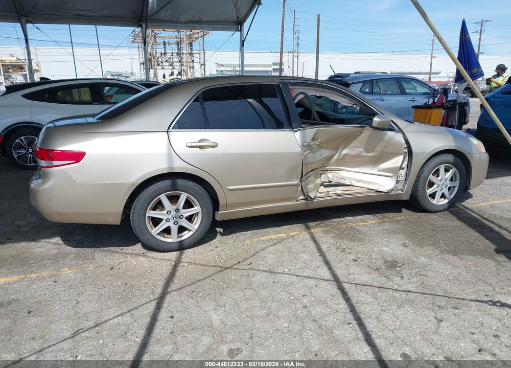 2004 HONDA ACCORD 3.0 EX VIN: 1HGCM665X4A094882