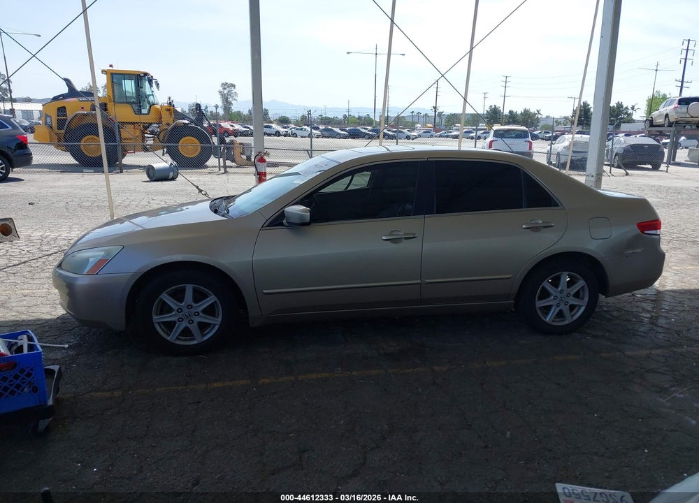 2004 HONDA ACCORD 3.0 EX VIN: 1HGCM665X4A094882