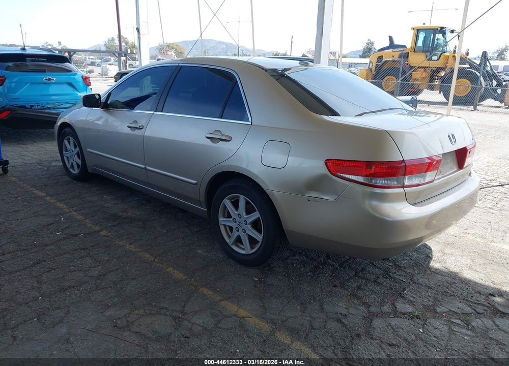2004 HONDA ACCORD 3.0 EX VIN: 1HGCM665X4A094882