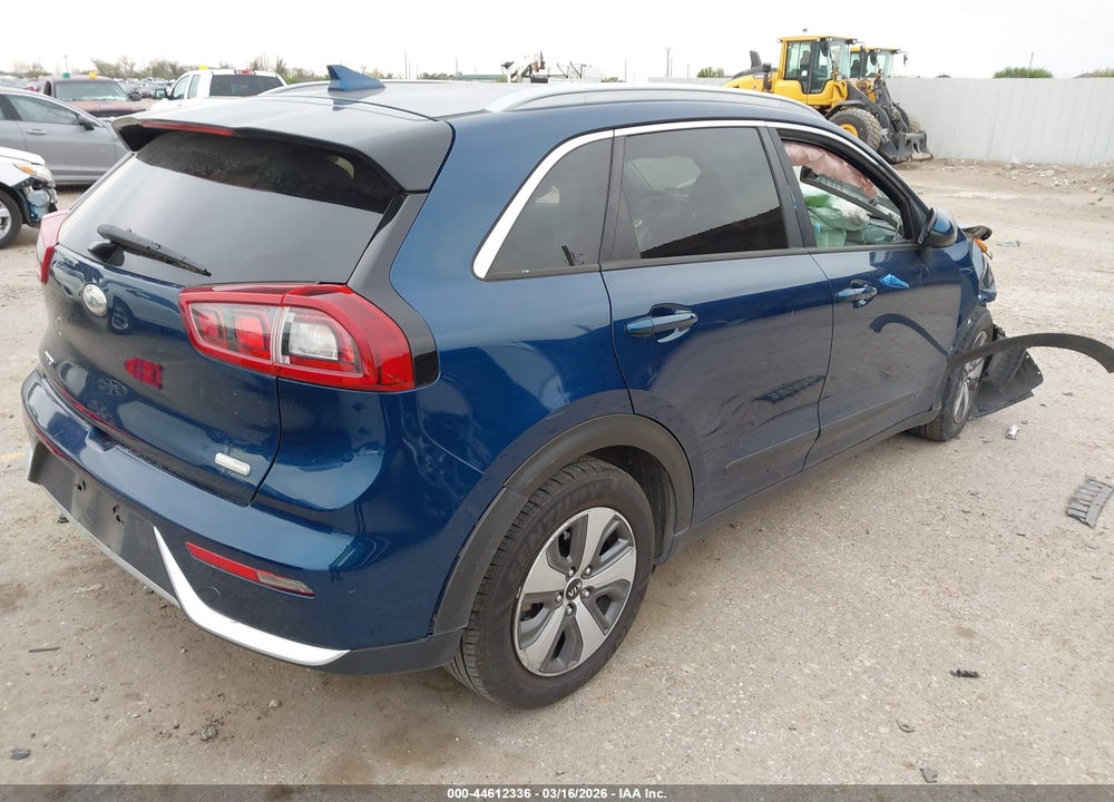 2018 KIA NIRO LX VIN: KNDCB3LCXJ5125168