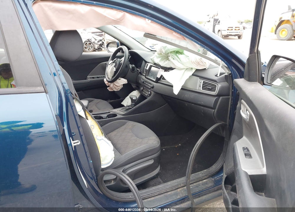 2018 KIA NIRO LX VIN: KNDCB3LCXJ5125168