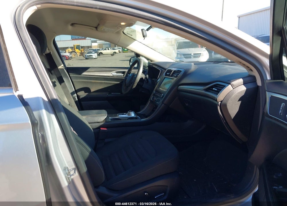 2017 FORD FUSION SE VIN: 3FA6P0H72HR177786