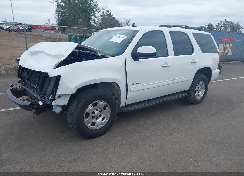 2010 CHEVROLET TAHOE LT VIN: 1GNUCBE01AR290752