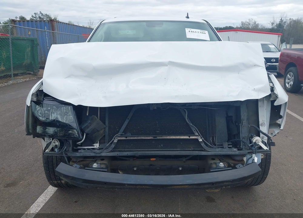 2010 CHEVROLET TAHOE LT VIN: 1GNUCBE01AR290752
