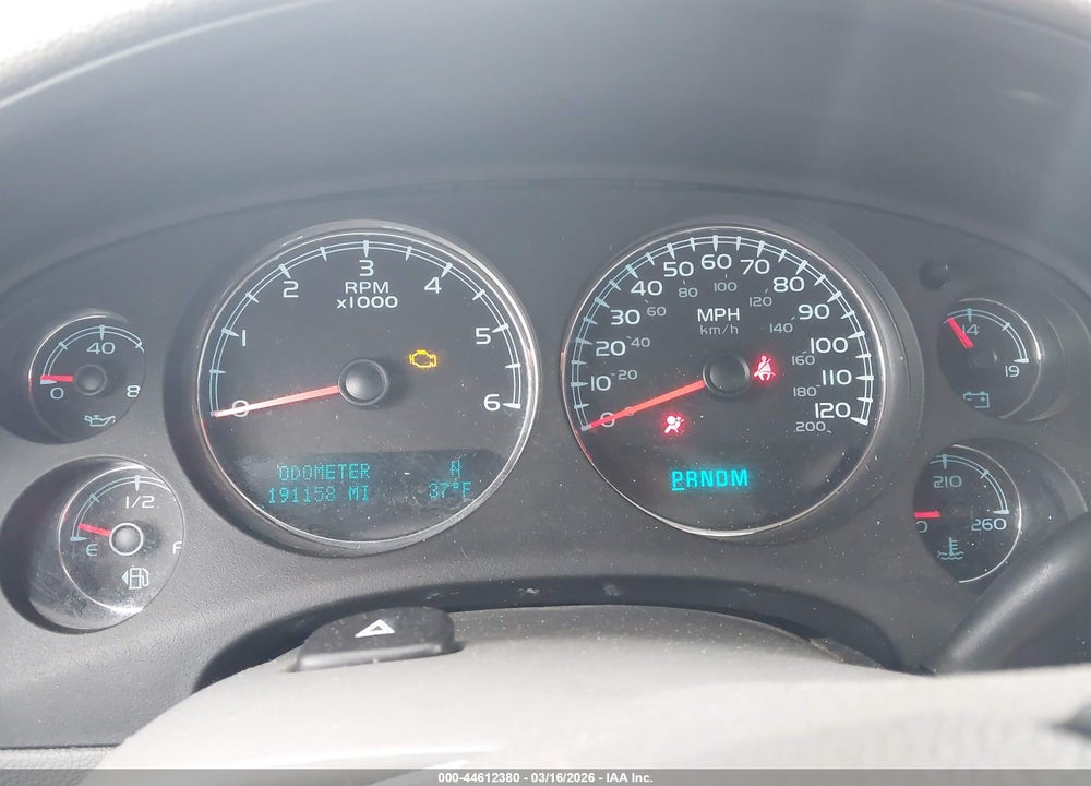 2010 CHEVROLET TAHOE LT VIN: 1GNUCBE01AR290752
