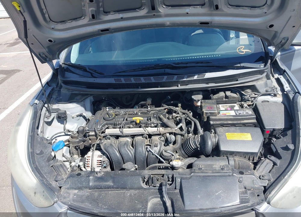 2015 HYUNDAI ELANTRA SE VIN: 5NPDH4AE9FH556329