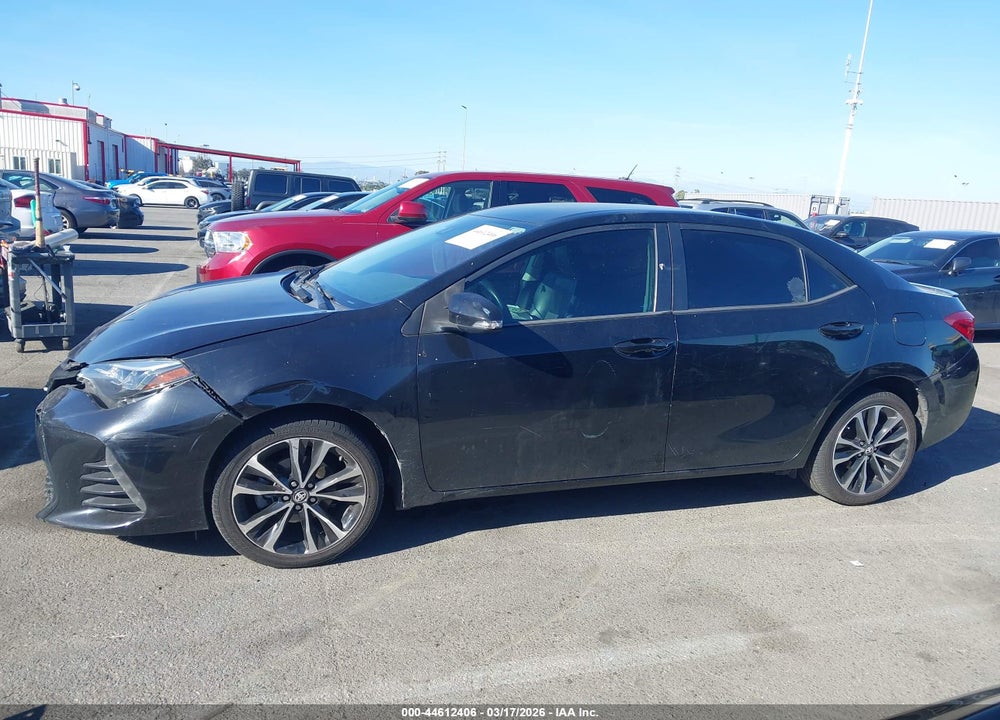 2018 TOYOTA COROLLA SE VIN: 5YFBURHE0JP827019