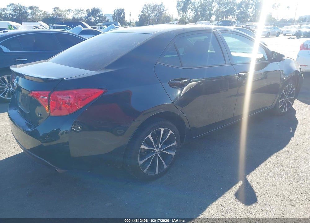 2018 TOYOTA COROLLA SE VIN: 5YFBURHE0JP827019