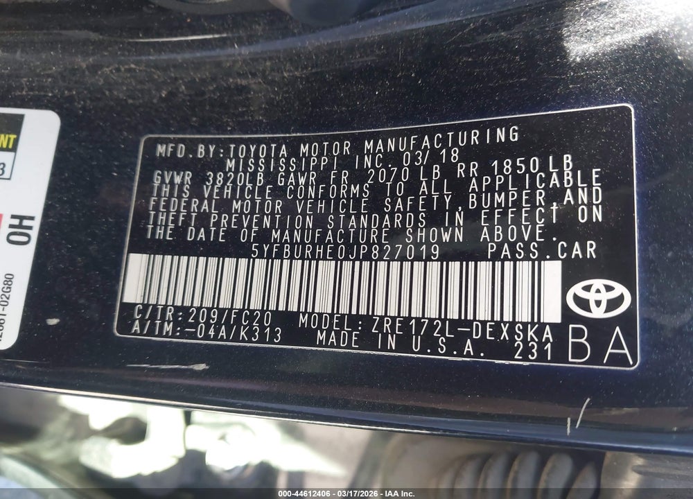 2018 TOYOTA COROLLA SE VIN: 5YFBURHE0JP827019