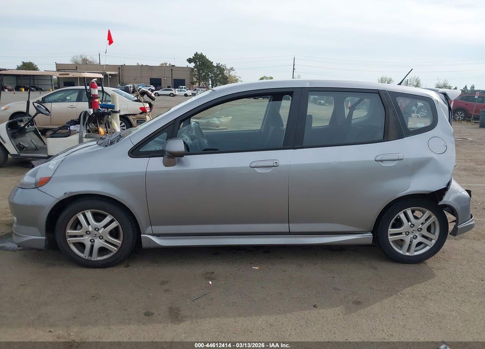 2008 HONDA FIT SPORT VIN: JHMGD38608S028893