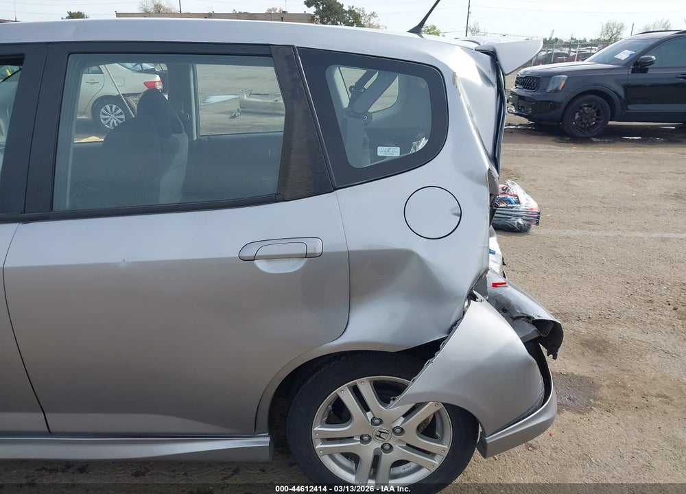 2008 HONDA FIT SPORT VIN: JHMGD38608S028893