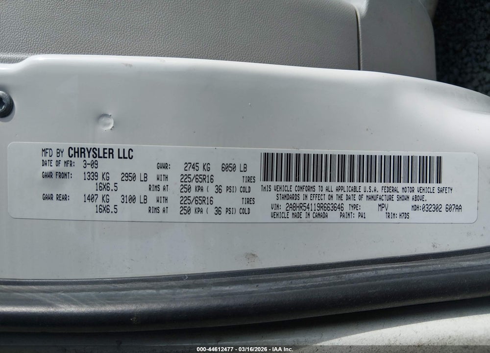 2009 CHRYSLER TOWN & COUNTRY TOURING VIN: 2A8HR54119R663646