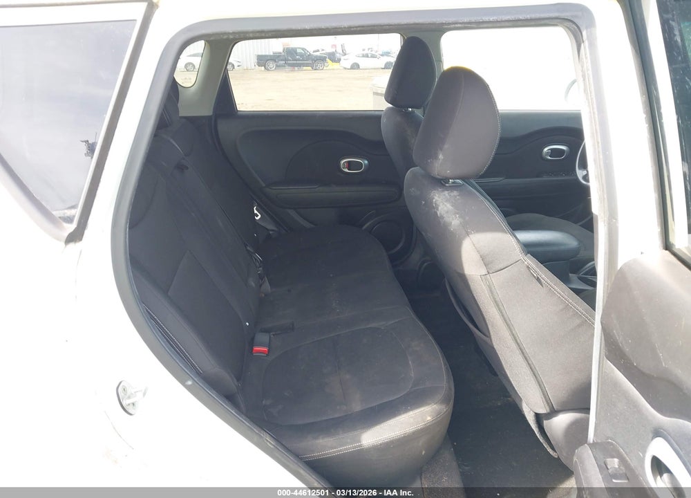 2014 KIA SOUL VIN: KNDJN2A29E7742672