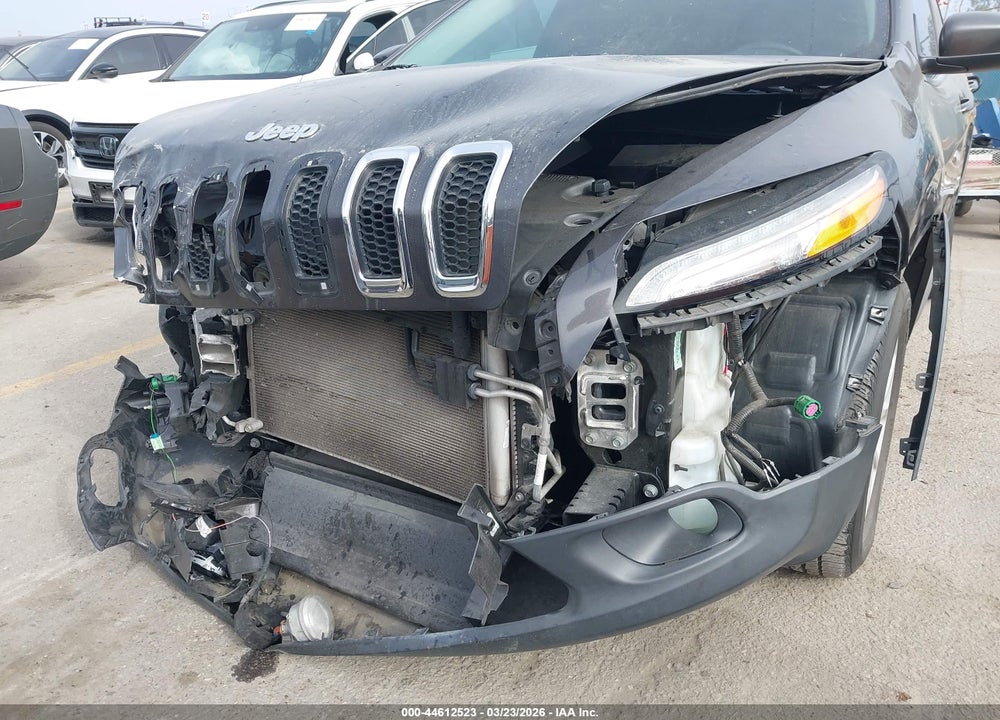 2017 JEEP CHEROKEE LATITUDE FWD VIN: 1C4PJLCS4HW578945