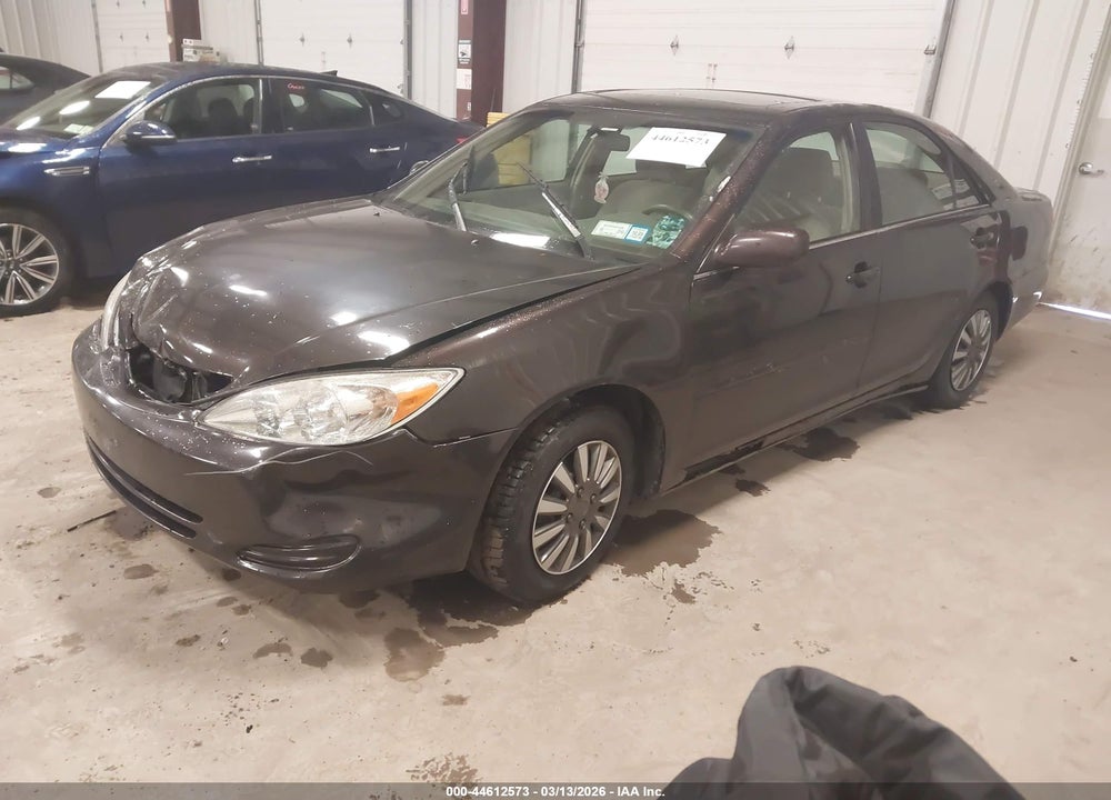 2002 TOYOTA CAMRY LE VIN: 4T1BE32K92U518559