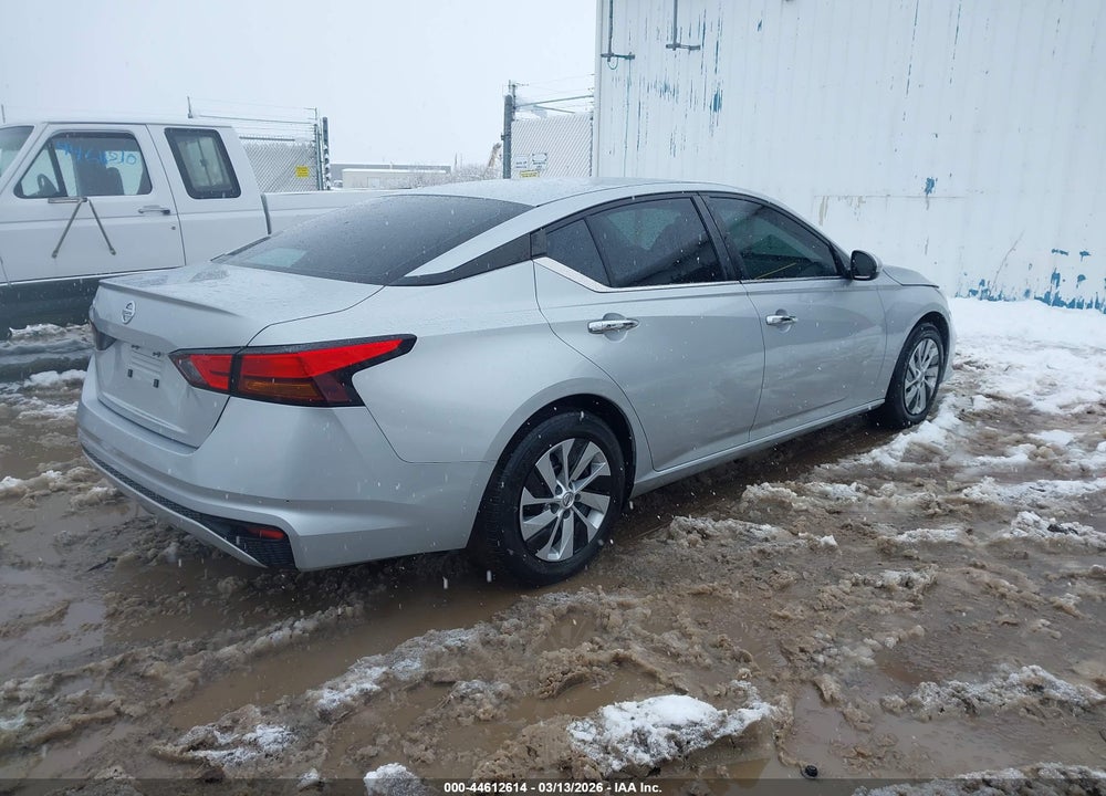 2022 NISSAN ALTIMA S FWD VIN: 1N4BL4BV6NN400368